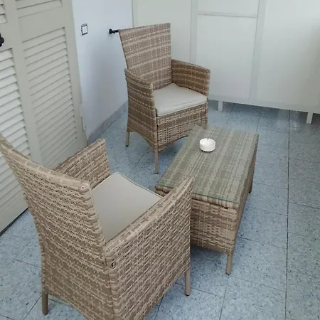 Sweet Two Steps From The Ruins... לינה וארוחת בוקר