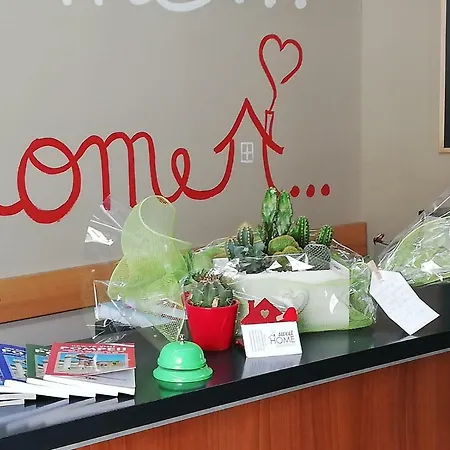 Sweet Two Steps From The Ruins... לינה וארוחת בוקר 3*